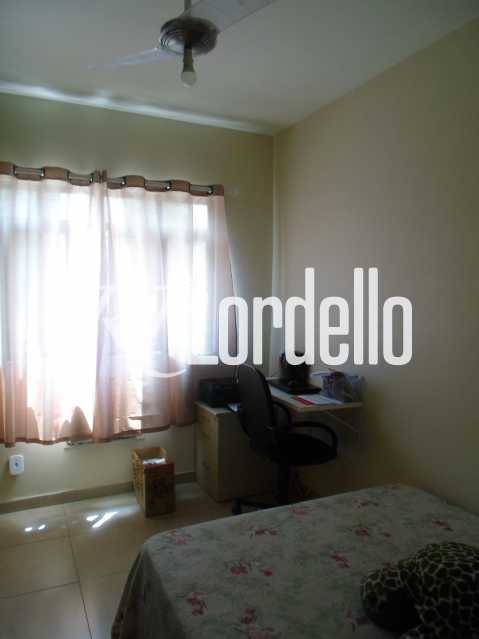 Conheça SAM_2026 2-LAPTOP-R9D648A8 do imóvel - Apartamento à venda em Rocha Miranda com 2 quartos - LOAP20037 - 18 SAM_2026 2-LAPTOP-R9D648A8 - 18
