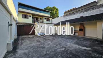 Imperdível - Casa de condomínio com área e terraço - LOCN30002