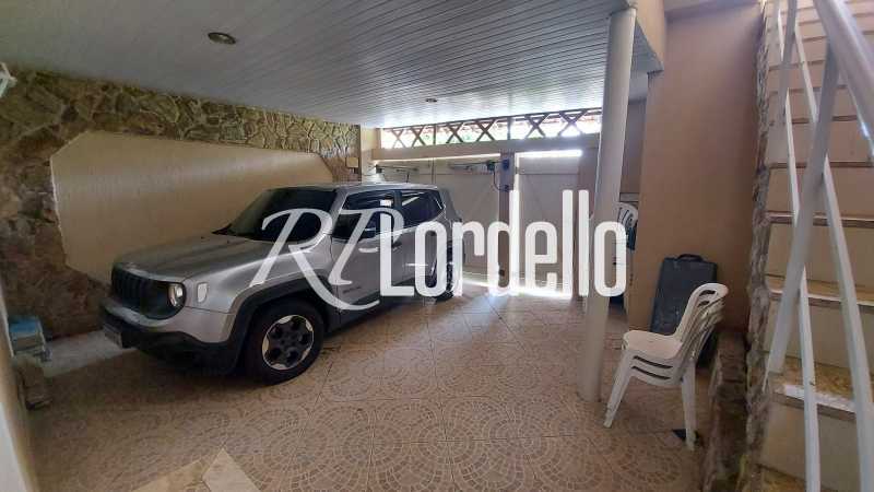 Conheça 1 do imóvel - Casa à venda na Rua Delfos, Curicica - Rio de Janeiro, RJ. - LOCA30001 - 5 1 - 5