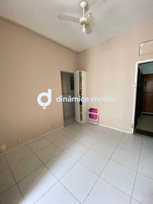Conheça WhatsApp Image 2026-07-06 at 1 do imóvel - Apartamento à venda Rua Silva Castro, Copacabana, Rio de Janeiro - R$ 460.000 - DNAP10007 - 2 WhatsApp Image 2026-07-06 at 1 - 2