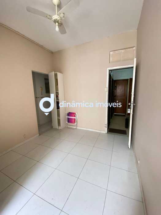 Conheça WhatsApp Image 2026-07-06 at 1 do imóvel - Apartamento à venda Rua Silva Castro, Copacabana, Rio de Janeiro - R$ 460.000 - DNAP10007 - 4 WhatsApp Image 2026-07-06 at 1 - 4