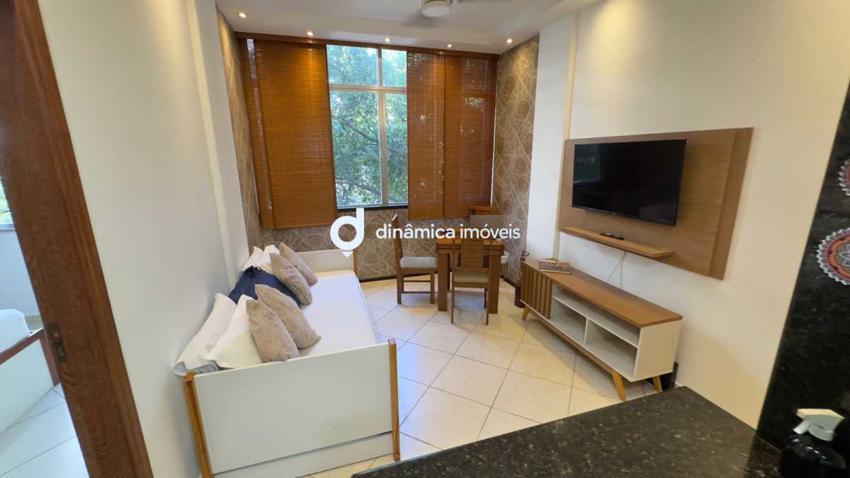 Conheça 1. do imóvel - Sala quarto reformado - DNAP10004 - 4 1. - 4