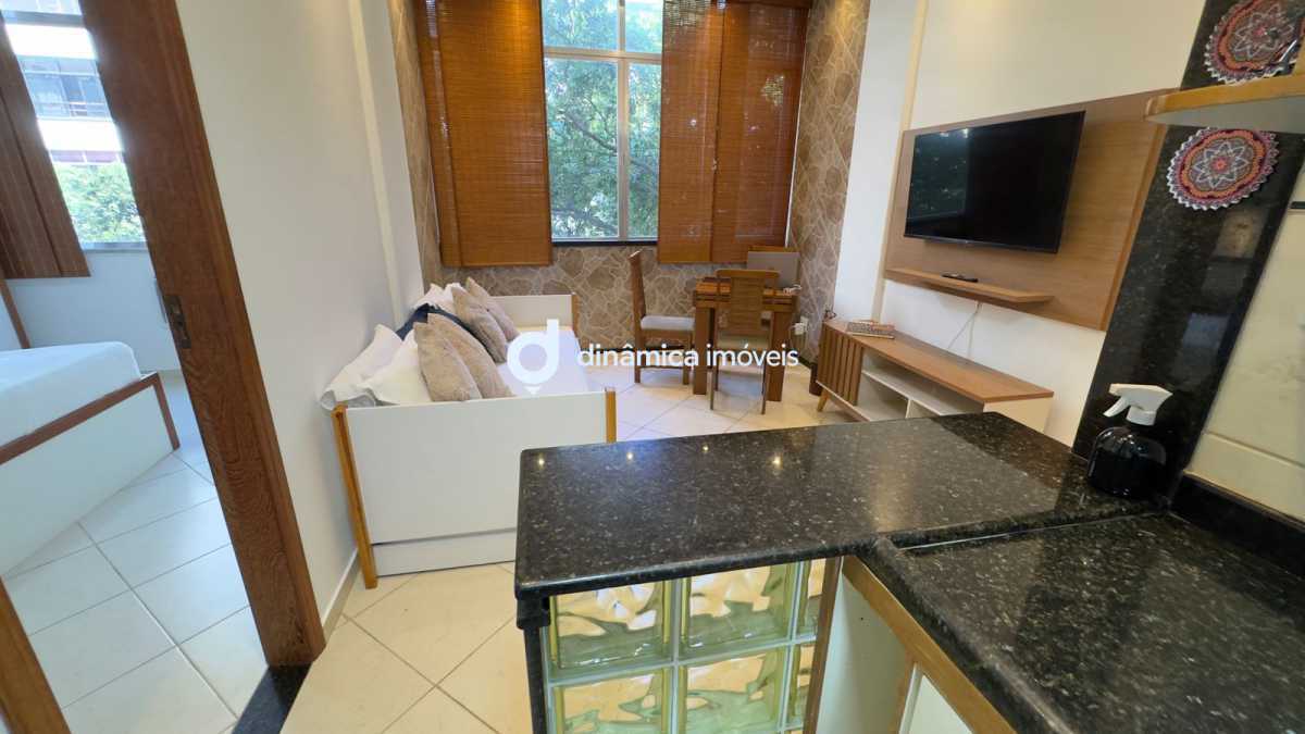 Conheça 2. do imóvel - Sala quarto reformado - DNAP10004 - 10 2. - 10