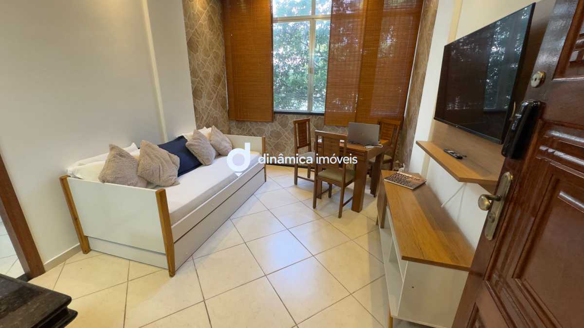 Conheça 27. do imóvel - Sala quarto reformado - DNAP10004 - 2 27. - 2