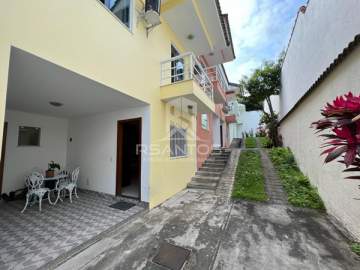 Ótima localização - Casa Duplex na Rua Ana Silva - 3 quartos - suíte - 1 vaga - Próx. ao Center Shopping. - JPCN30116