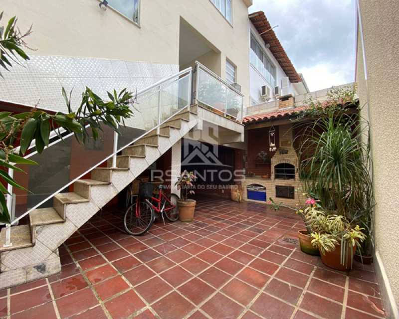 Conheça 01. do imóvel - Casa em Condomínio - 3 quartos, 1 suíte, churrasqueira - 178m² - Pechincha. - JPCN30117 - 21 01. - 21