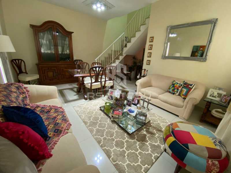 Conheça 02. do imóvel - Casa em Condomínio - 3 quartos, 1 suíte, churrasqueira - 178m² - Pechincha. - JPCN30117 - 2 02. - 2
