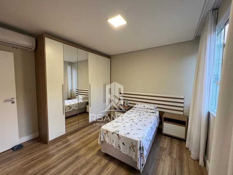 Conheça 16. do imóvel - Condomínio Eldorado Freguesia - Casa duplex, alto luxo, 5 quartos, piscina, churrasqueira e 4 vagas. - JPCN50028 - 15 16. - 15