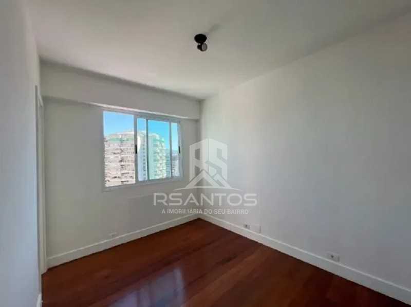 Conheça 15 do imóvel - LINDA COBERTURA TRÍPLEX VAZIA - Frente para a Praia da Barra da Tijuca - 4 quartos - 2 suítes - 2 vagas. - JPCO30109 - 8 15 - 8