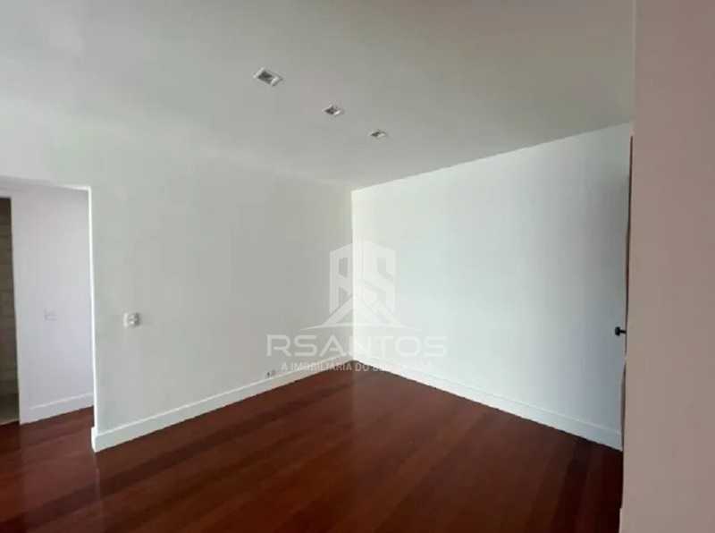 Conheça 16 do imóvel - LINDA COBERTURA TRÍPLEX VAZIA - Frente para a Praia da Barra da Tijuca - 4 quartos - 2 suítes - 2 vagas. - JPCO30109 - 10 16 - 10