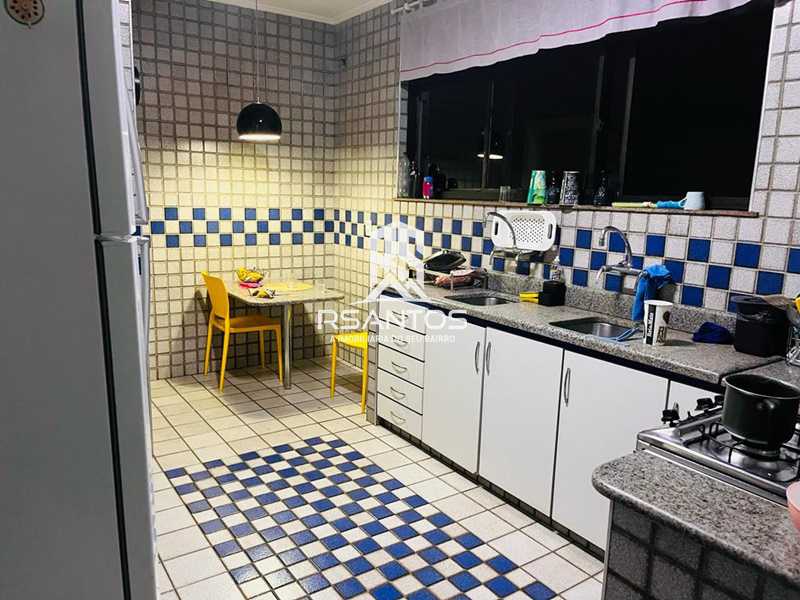 Conheça 11 do imóvel - Estrada do Bananal. Linda casa duplex com 340m² Localização nobre. - JPCA30050 - 12 11 - 12