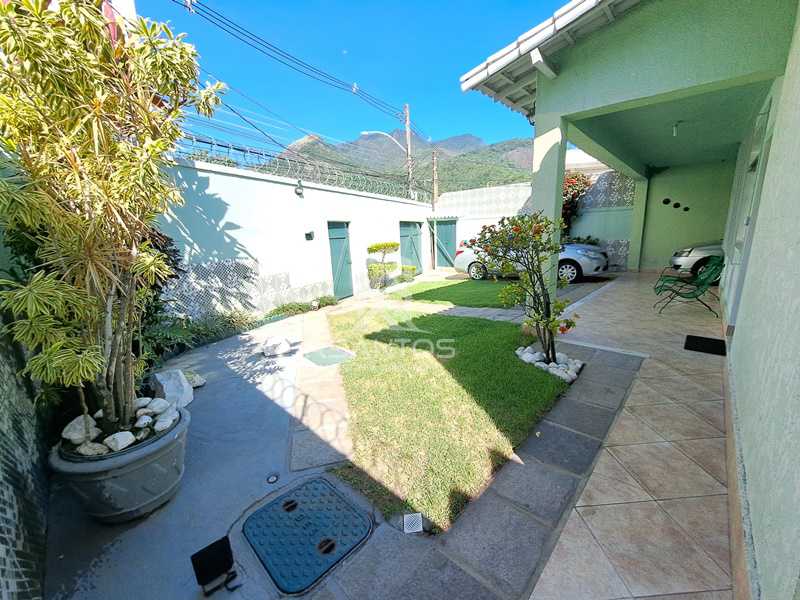 Conheça 02 do imóvel - FREGUESIA - Excelente casa linear com terreno 393m² - 3 quartos, área gourmet com piscina. - JPCA30051 - 2 02 - 2