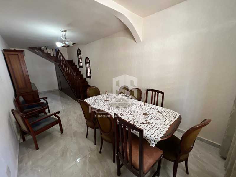Conheça 5. do imóvel - Condomínio Gramado - Casa com 4 quartos, churrasqueira, piscina e 2 vagas, reformada! - JPCN40193 - 4 5. - 4