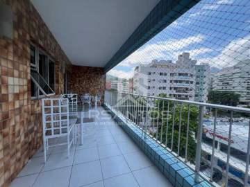 Rua Joaquim Pinheiro - Excelente apartamento com varandão, vista livre e 2 quartos. - JPAP30357