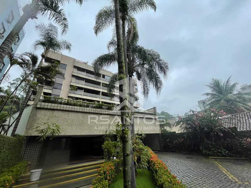 Conheça 1 2. do imóvel - OPORTUNIDADE - Rua Joaquim Pinheiro. Apartamento com varandão, 4 quartos, suítes. - JPAP40045 - 30 1 2. - 30