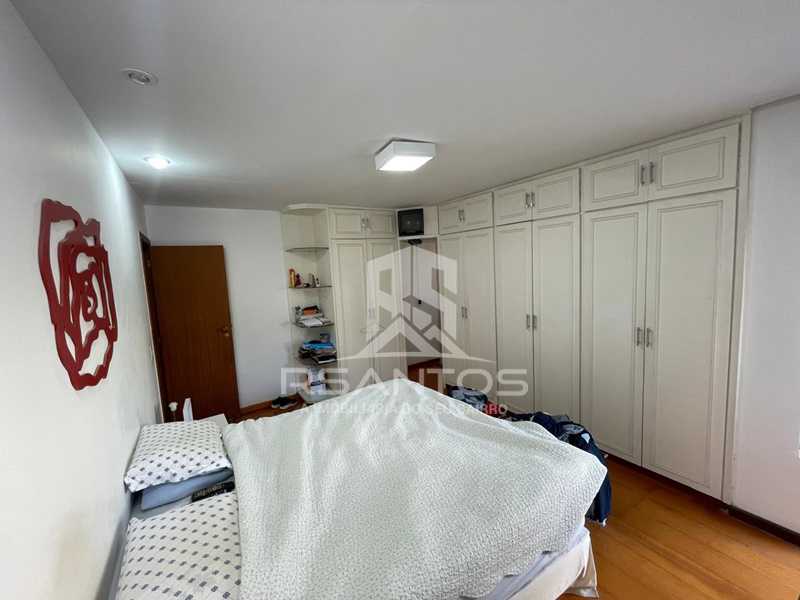 Conheça 9. do imóvel - OPORTUNIDADE - Rua Joaquim Pinheiro. Apartamento com varandão, 4 quartos, suítes. - JPAP40045 - 9 9. - 9