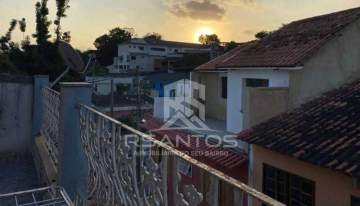 Casa Triplex com 2 Quartos em Vila Residencial no Tanque. - JPCV20016
