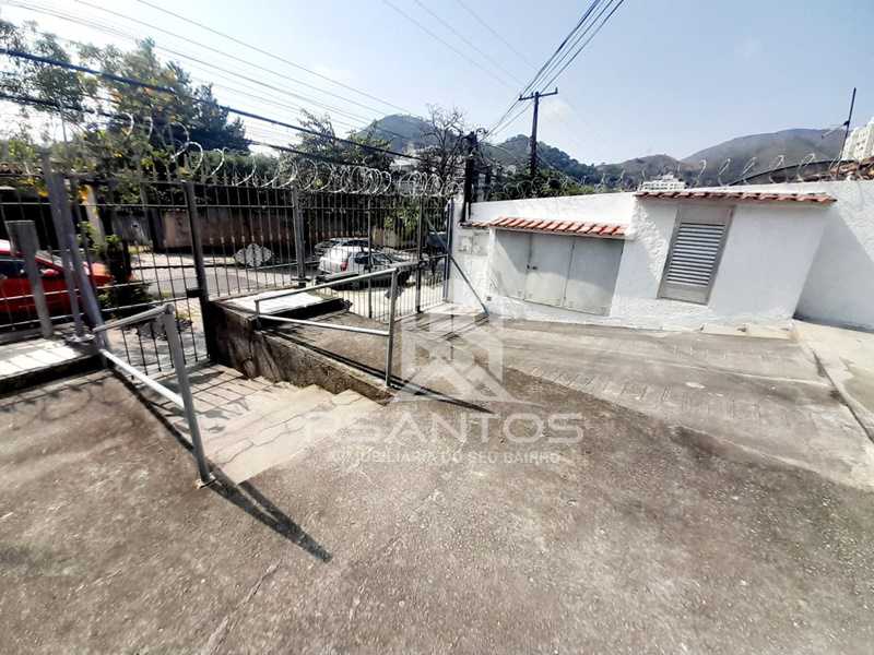 Conheça 26 do imóvel - Rua Capitão Menenzes - Apartamento tipo casa / 2 quartos / vaga. - JPAP20820 - 24 26 - 24