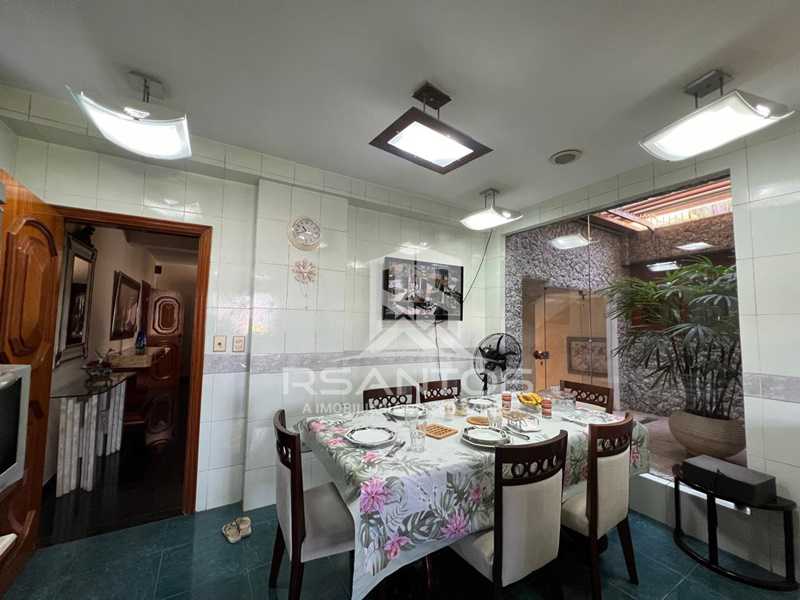 Conheça 9. do imóvel - Casa de alto padrão com 4 quartos, suítes e área total de 2.874m². - JPCN40204 - 10 9. - 10