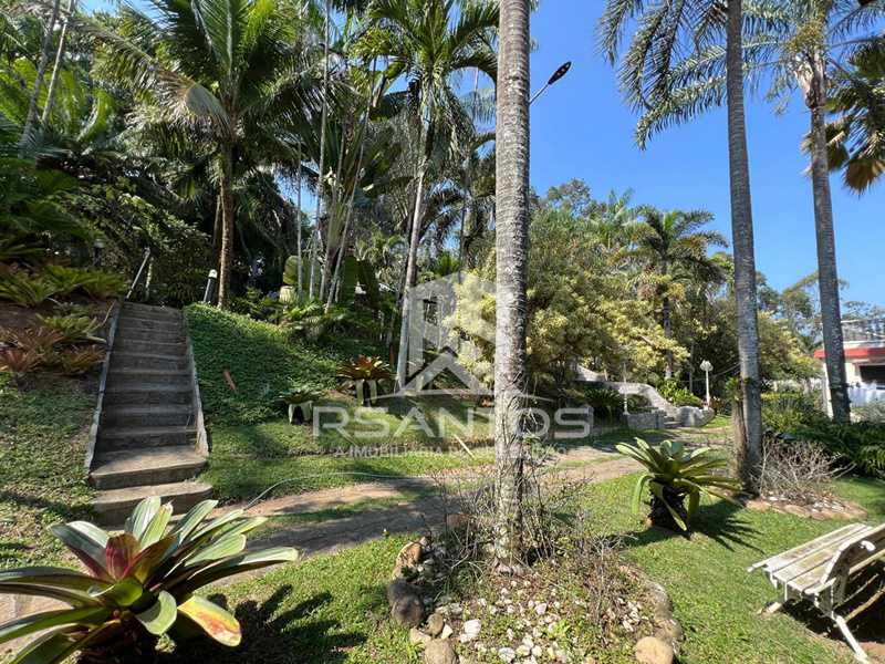 Conheça 31. do imóvel - Casa de alto padrão com 4 quartos, suítes e área total de 2.874m². - JPCN40204 - 29 31. - 29