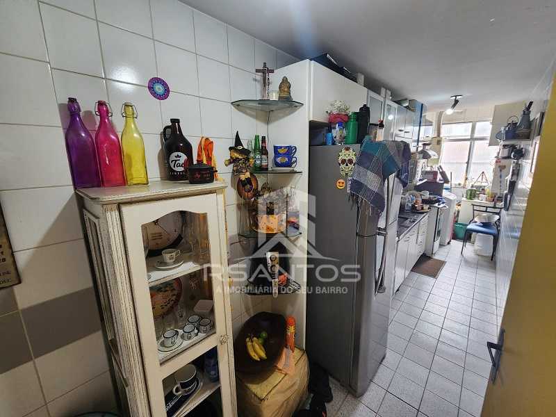 Conheça 18 do imóvel - FREGUESIA - Cobertura com 232m², 4 quartos (3 suítes), vista para montanhas e 2 vagas. - JPCO40057 - 18 18 - 18