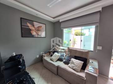 TAQUARA - Casa duplex com sala, 2 suítes e 1 vaga de garagem. - JPCV20017