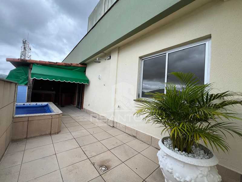 Conheça 3. do imóvel - Centrão da Taquara - Cobertura com vista livre, 4 quartos, piscina, área gourmet e 2 vagas. - JPCO40060 - 1 3. - 1