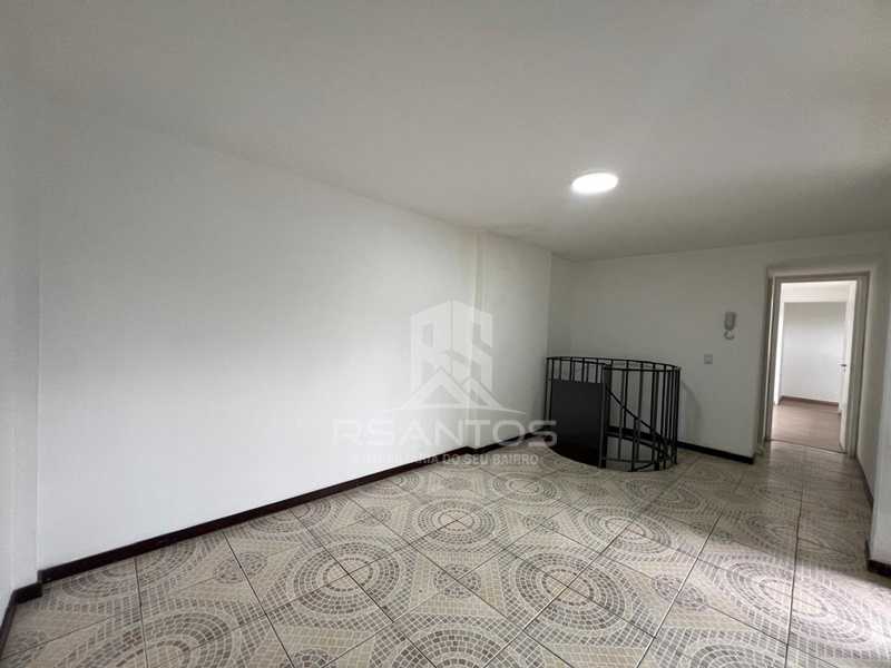 Conheça 25. do imóvel - Centrão da Taquara - Cobertura com vista livre, 4 quartos, piscina, área gourmet e 2 vagas. - JPCO40060 - 20 25. - 20