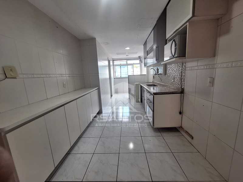 Conheça 17 do imóvel - FREGUESIA - Cobertura com 3 quartos, suíte, dependência e terração com vista livre. - JPCO30132 - 16 17 - 16