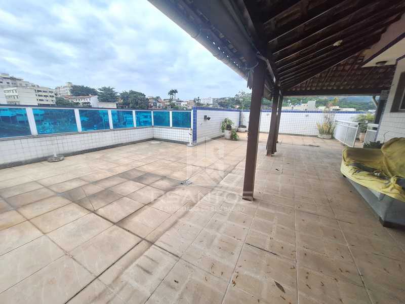 Conheça 26 do imóvel - FREGUESIA - Cobertura com 3 quartos, suíte, dependência e terração com vista livre. - JPCO30132 - 24 26 - 24