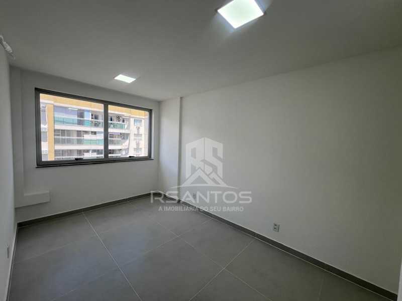 Conheça 1. do imóvel - Estrada dos Três Rios - Sala comercial com 21m² e 1 vaga. - JPSL00024 - 1 1. - 1