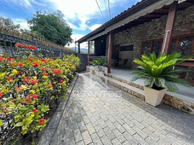 Conheça 2 do imóvel - Casaredo - Excelente casa linear com 3 quartos, quintal, piscina e churrasqueira. - JPCN30223 - 3 2 - 3