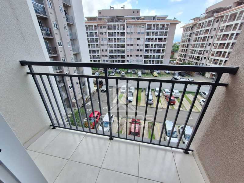 Conheça 1 do imóvel - Condomínio Exato - Belíssimo apartamento vazio com 2 quartos e sol da manhã. - JPAP20899 - 3 1 - 3