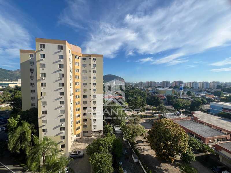 Conheça 01 do imóvel - OPORTUNIDADE! Condomínio Residências do Bosque II, Apartamento com 2 quartos, vista livre, vaga, Infraestrutura e próximo centro da Freguesia e Novo shopping. - JPAP20923 - 1 01 - 1
