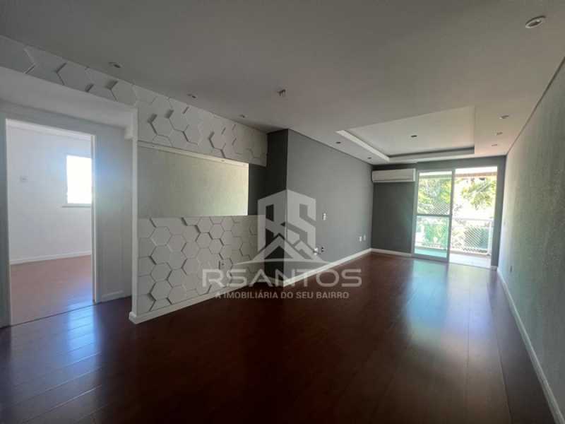Conheça 01. do imóvel - Apartamento vazio com 86m², 2 quartos e varandão ao lado do Center Shopping. - JPAP20983 - 1 01. - 1