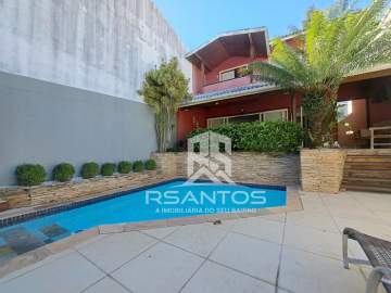 Linda!! Casa com 3 suítes e Piscina no Condomínio Pedras Douradas. - JPCN30245