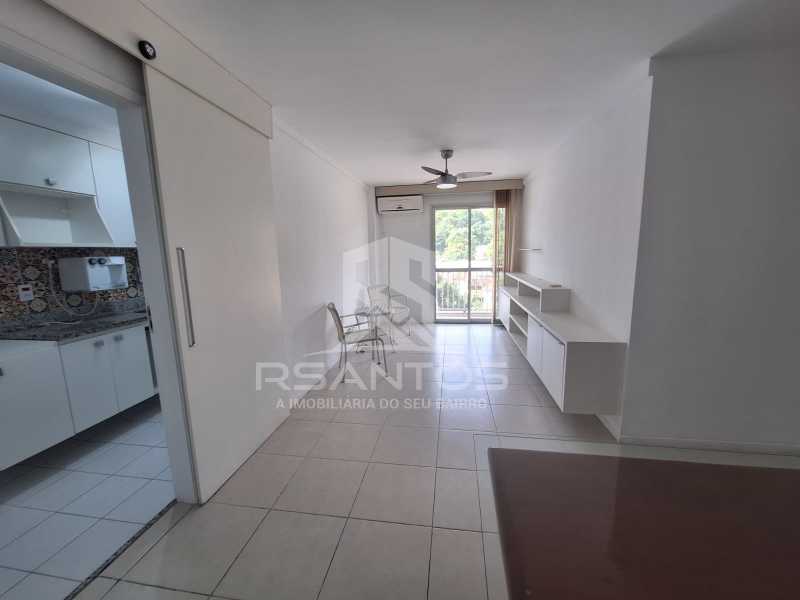 Conheça 02. do imóvel - Apartamento 2 Quartos com suíte na Rua Florianópolis Praça seca. - JPAP21049 - 2 02. - 2