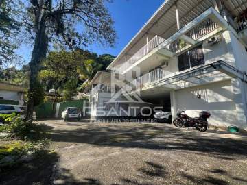 Imperdível - Casa a Venda, Moradia ou Fins comerciais. 579m² de área construída e 1687m² de Terreno. Freguesia - JPCC60001