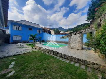Ótima localização - Casa em condomínio 600m² - 4 suítes - piscina - churrasqueira - área gourmet. - JPCN60005