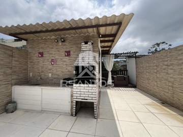 Imperdível - PECHINCHA - Belíssima casa duplex com 3 quartos sendo 1 suite, terraço e área gourmet. - JPCN30275