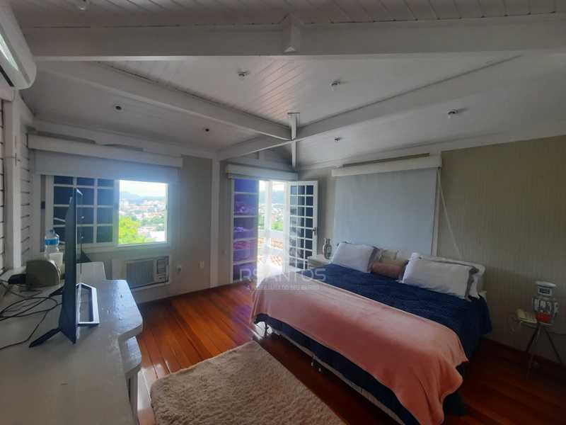 Conheça 12. do imóvel - Condomínio Vilarejo - Casa duplex 330m² - 4 quartos - Suíte - Piscina e área gourmet. - JPCN40057 - 12 12. - 12