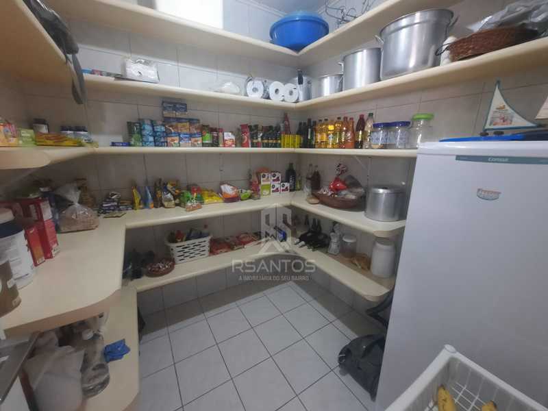 Conheça 22. do imóvel - Condomínio Vilarejo - Casa duplex 330m² - 4 quartos - Suíte - Piscina e área gourmet. - JPCN40057 - 22 22. - 22