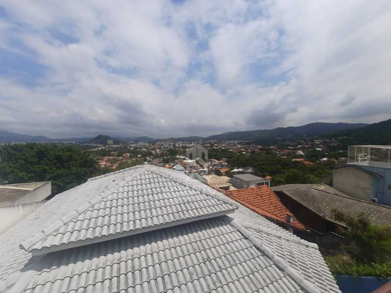 Conheça 30. do imóvel - Condomínio Vilarejo - Casa duplex 330m² - 4 quartos - Suíte - Piscina e área gourmet. - JPCN40057 - 30 30. - 30