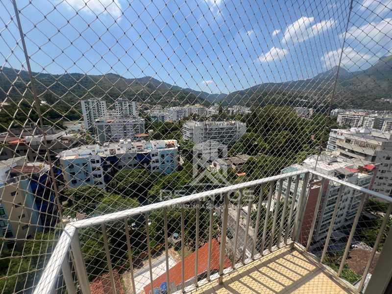 Conheça 18. do imóvel - Condomínio Galileu Galilei - Cobertura com 3 quartos - varanda - 2 vagas. - JPCO30039 - 19 18. - 19