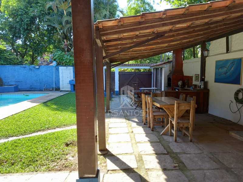 Conheça 02. do imóvel - Casa linear - 4 Quartos - suíte - 408 m² de terreno - Piscina - churrasqueira. - JPCN40079 - 2 02. - 2