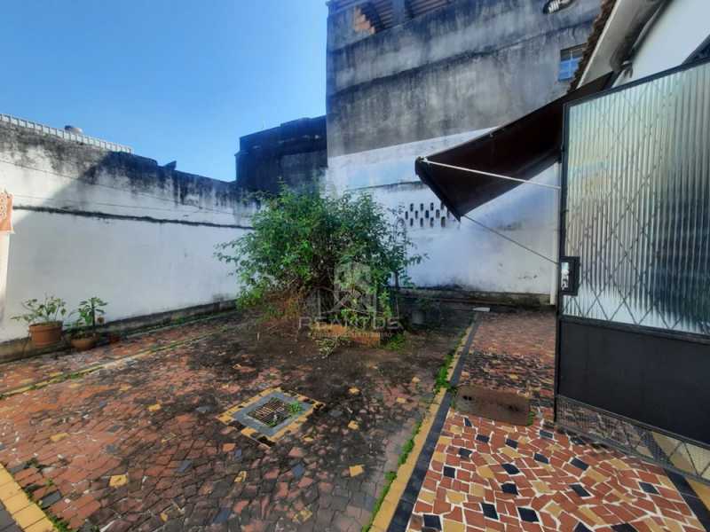 Conheça 21. do imóvel - Casa Linear na Taquara - Centro de terreno - 3 quartos, quintal, 4 vagas. - JPCA30023 - 21 21. - 21