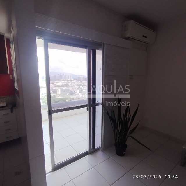 SALA 12 - 7