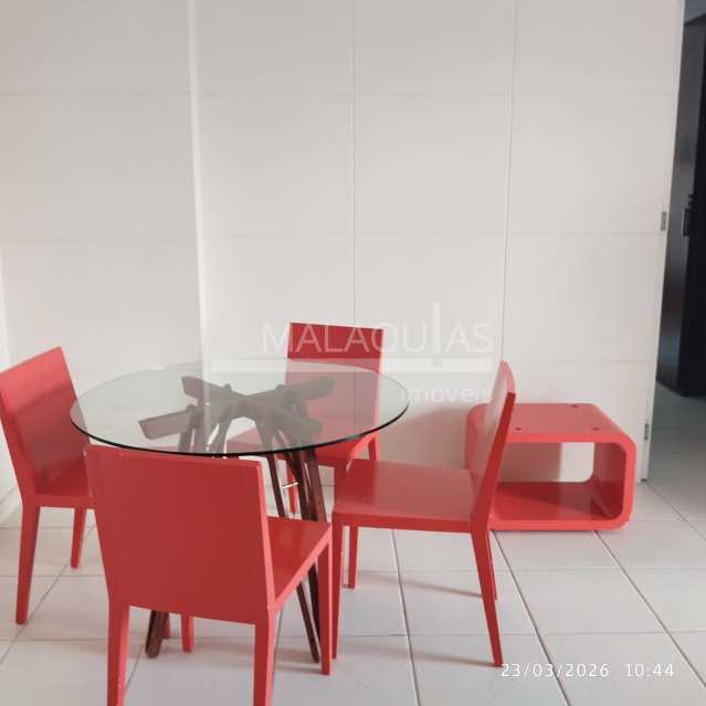 SALA 7 - 9