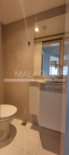 Conheça LAVABO 3 do imóvel - Flat 2 quartos para alugar Barra da Tijuca, Rio de Janeiro - R$ 10.000 - MI12112001 - 29 LAVABO 3 - 29