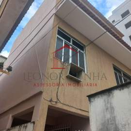Imperdível - Casa em Vila Valqueire - 156 m², Três Andares - LCCV30005